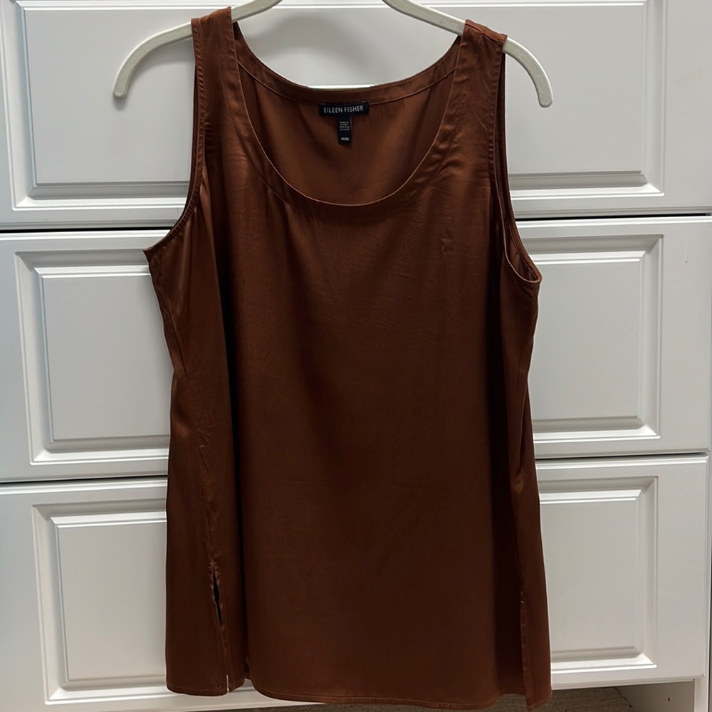 Eileen Fisher brown silk tank. Excellent condition, worn a few times.